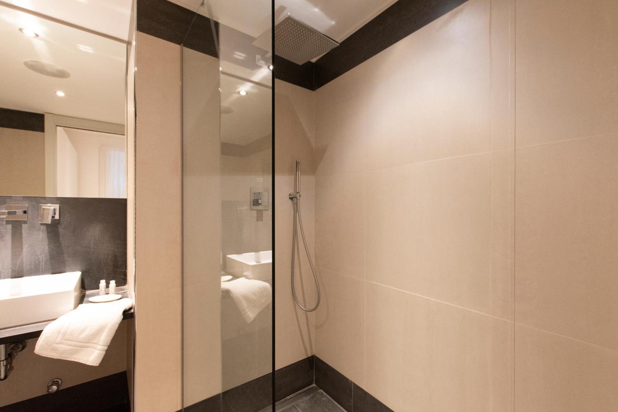 מילאנו Luxury Apartment - Bramante 7 מראה חיצוני תמונה